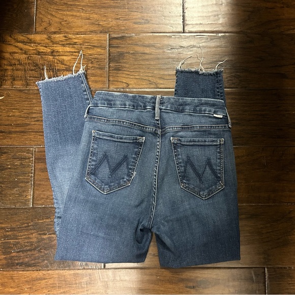 MOTHER Distressed Blue Ankle Jeans - Picture 8 of 8